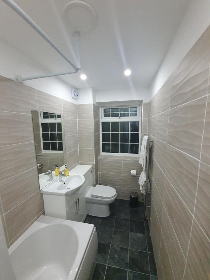 Beautiful Rooms Shaw St And Pine St Bury  Exterior foto