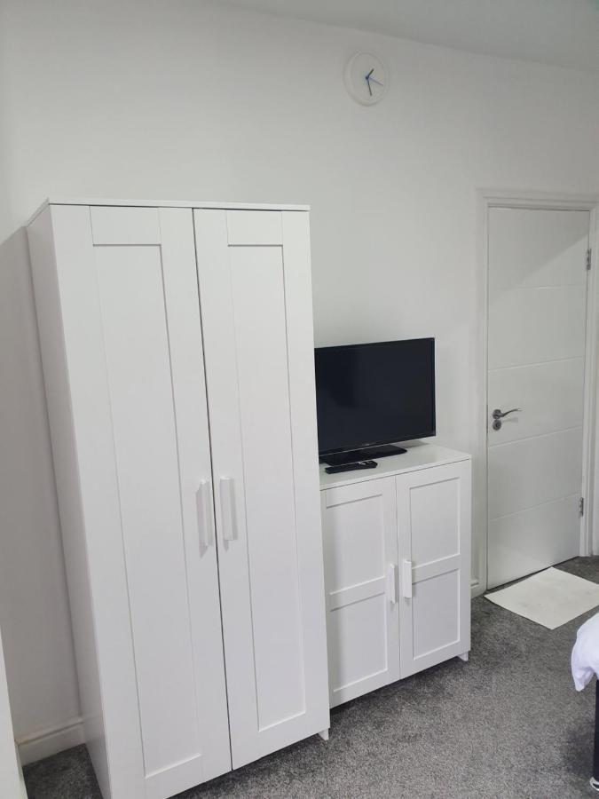 Beautiful Rooms Shaw St And Pine St Bury  Exterior foto