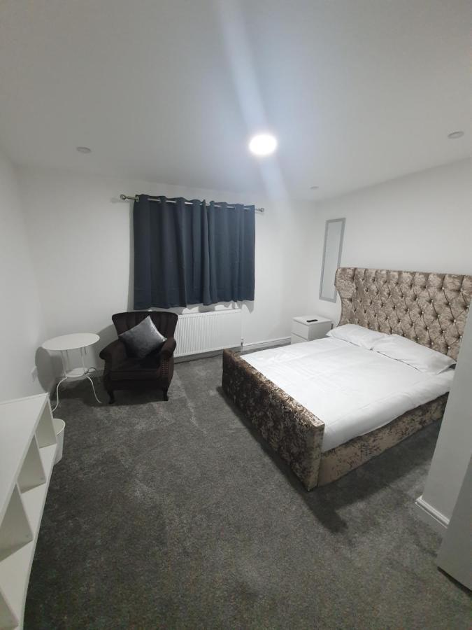 Beautiful Rooms Shaw St And Pine St Bury  Exterior foto