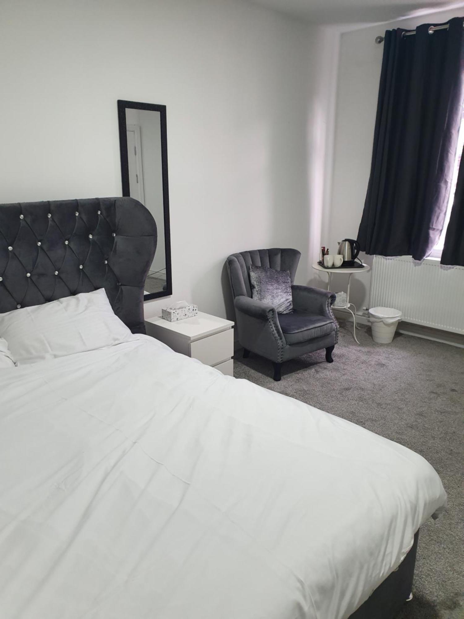 Beautiful Rooms Shaw St And Pine St Bury  Habitación foto